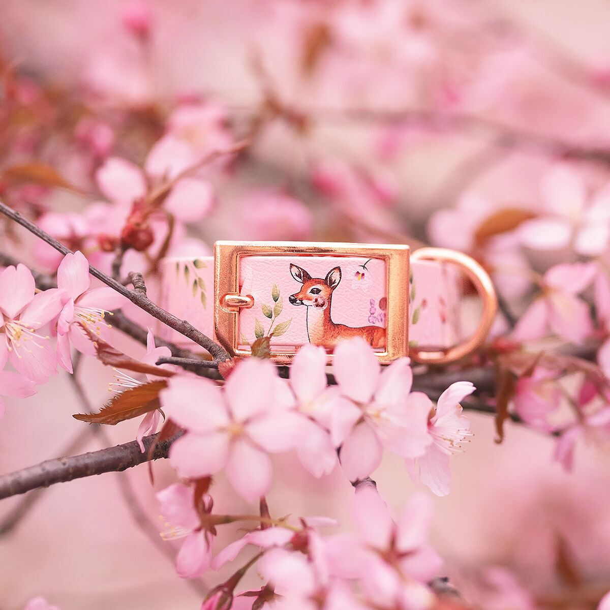 Tyylivoitto Unique collar Floral Fawns