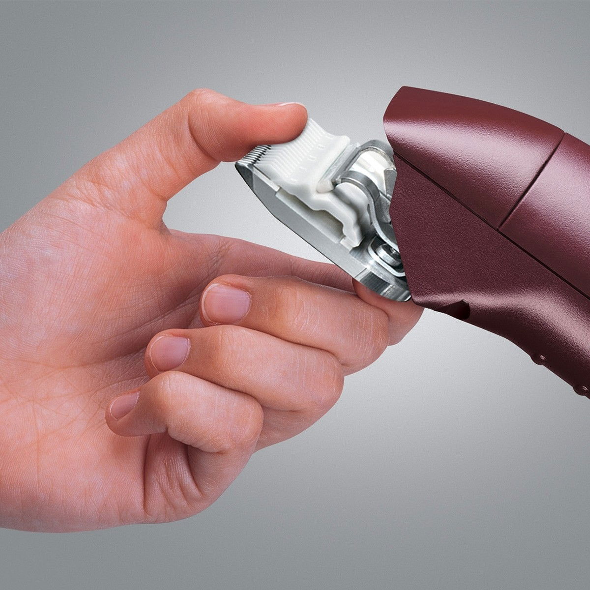 Andis AGCB Super trimmeri burgundy