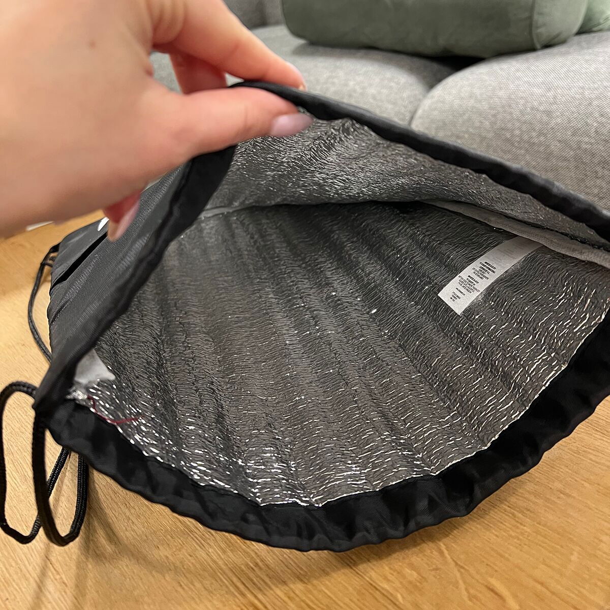 PetEasy drawstring cooler bag