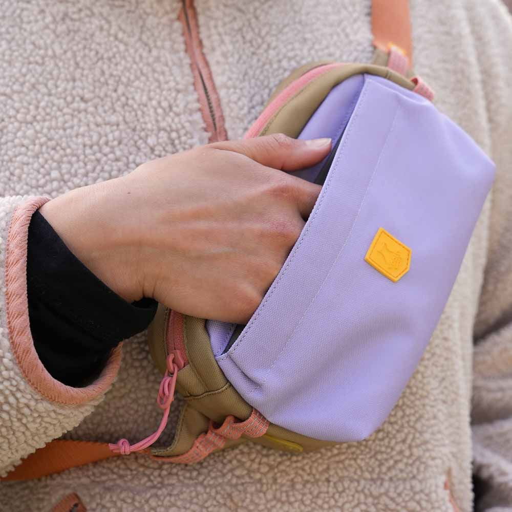 Woolly Wolf Alpha 360 Hip Pack, Lavender Mix