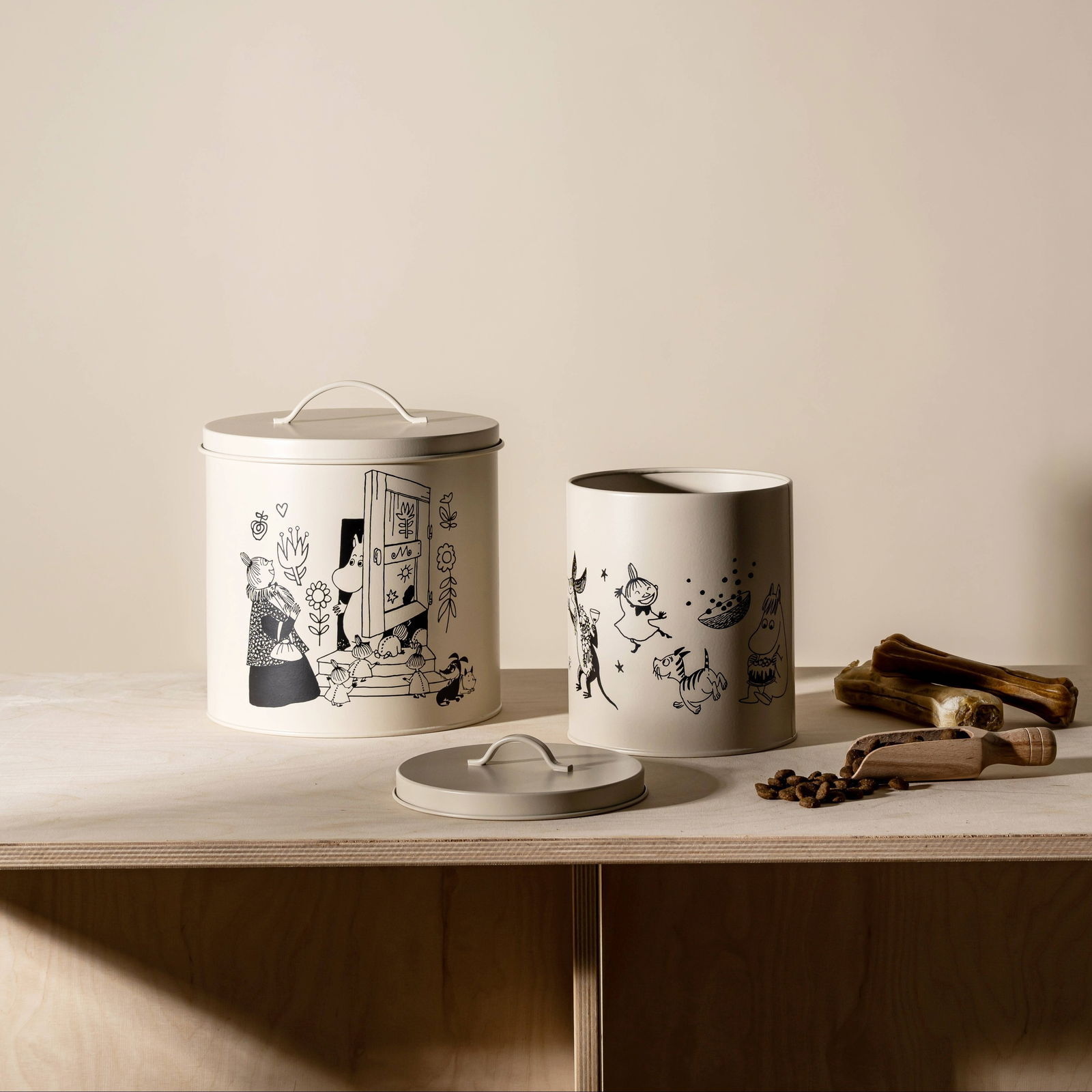 Moomin for Pets peltipurkki Muumit 80v. juhlavuosi