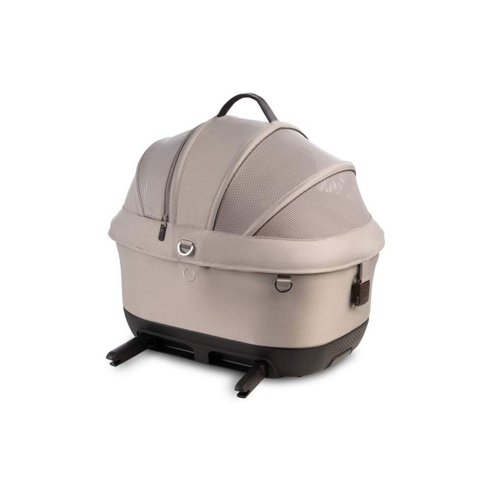 Tavo Maeve ISO5X Wind törmäystestattu turvaistuin autoon integroidulla tuuletusjärjestelmällä