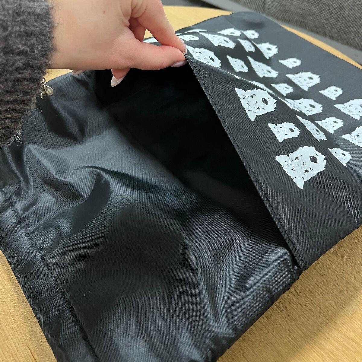 PetEasy drawstring cooler bag