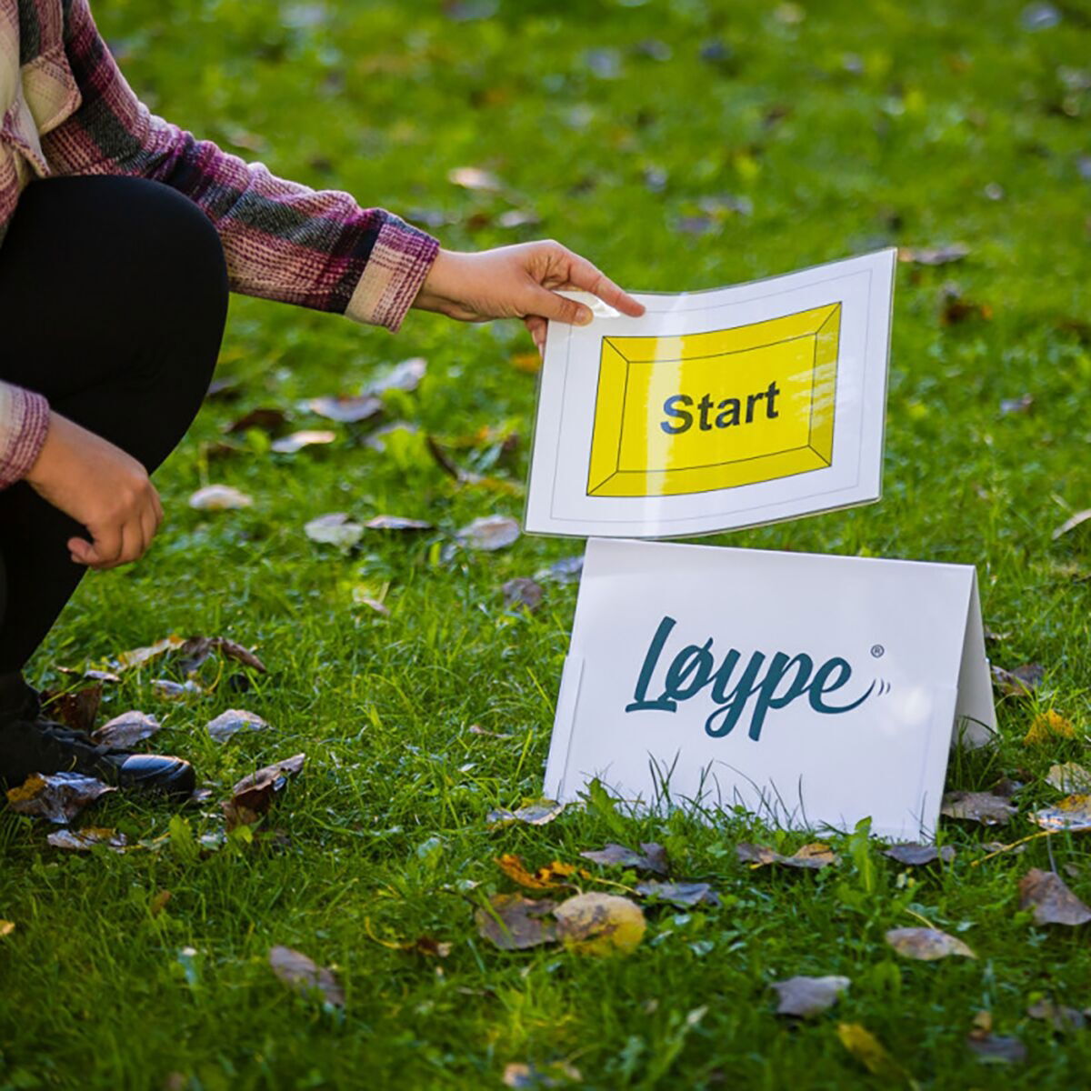 Loype Plastic Rally Stand